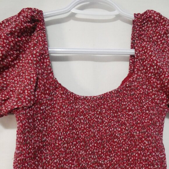 HOLLISTER CALIFORNIA - Regular | xs | Red Floral Puff Sleeve Mini Dress - Picture 10 of 14